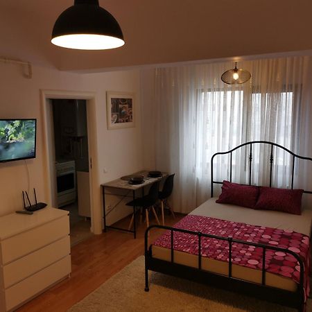 Coffee Residence 1 Bucarest Esterno foto