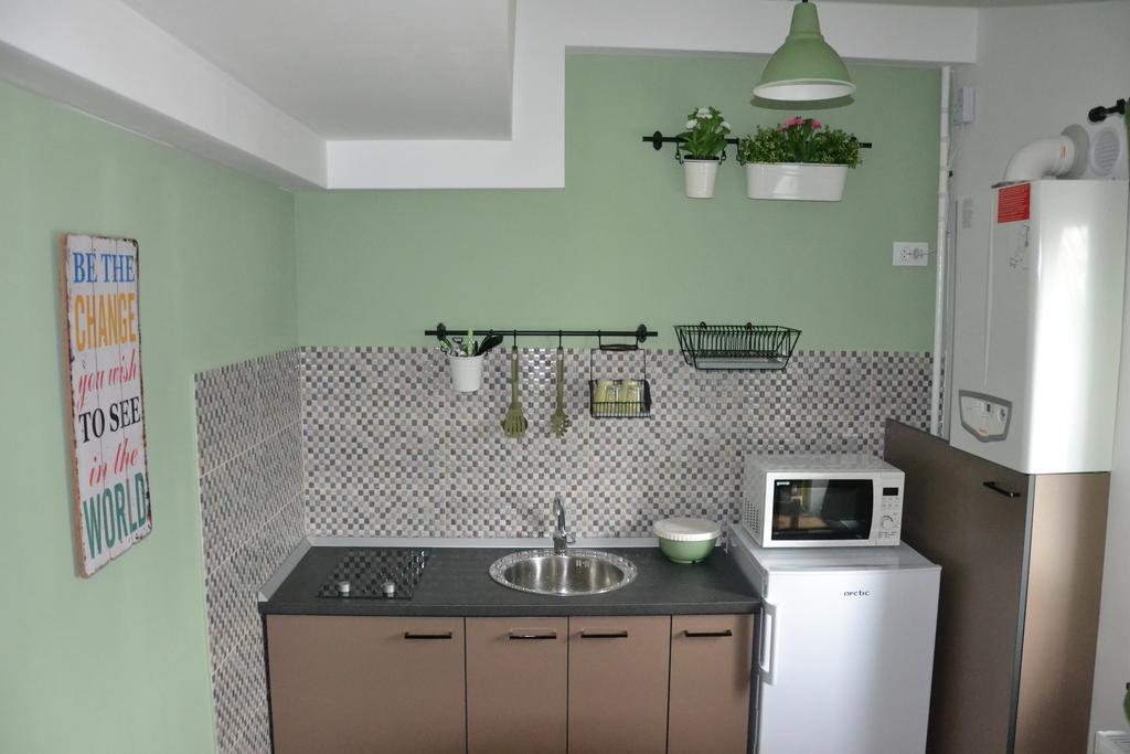 Coffee Residence 1 Bucarest Esterno foto